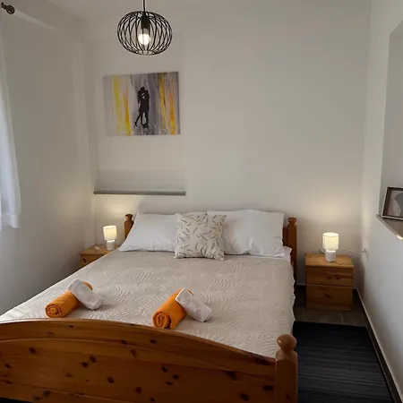 Sany Apartment