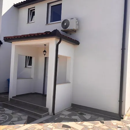 Apartment Sany *